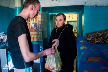 Божье слово в дни Рождества прозвучало под сводами Одесского СИЗО (фото)