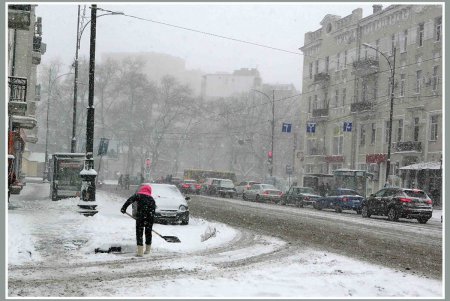 Одесса пережила первое наступление зимней стихии (фоторепортаж)