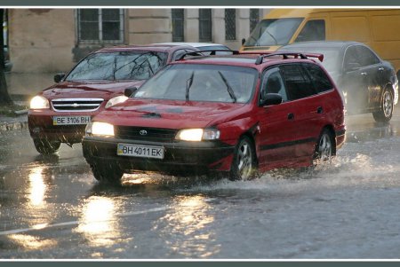 Циклон  покуражился в Одессе (фоторепортаж)