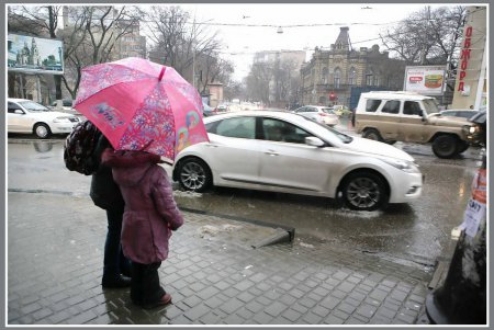 Циклон  покуражился в Одессе (фоторепортаж)