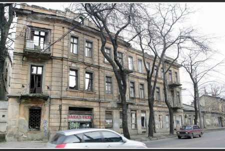Архитектурная достопримечательность наоборот (фоторепортаж)