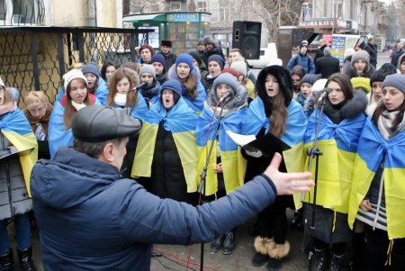 Одесситы почтили память погибших в бою под Крутами (фоторепортаж)