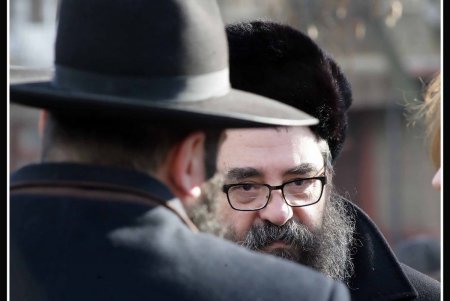 6 свечей как 6 миллионов: в Одессе почтили память жертв Холокоста (фоторепортаж)