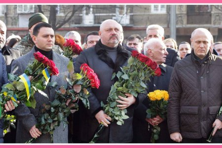 6 свечей как 6 миллионов: в Одессе почтили память жертв Холокоста (фоторепортаж)
