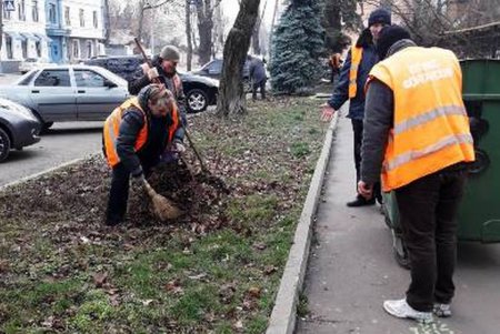 Одесские коммунальщики «причепурили» город (фото)