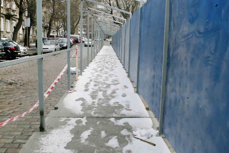 «Чайный квартал» Одессы препарируют под новоделы (фоторепортаж)