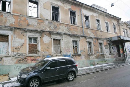 «Чайный квартал» Одессы препарируют под новоделы (фоторепортаж)