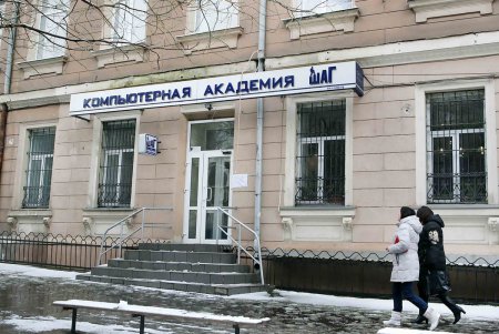«Чайный квартал» Одессы препарируют под новоделы (фоторепортаж)