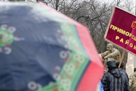 Сегодня в Одессе вспоминали воинов, жизнь отдавших на чужбине (фоторепортаж) 