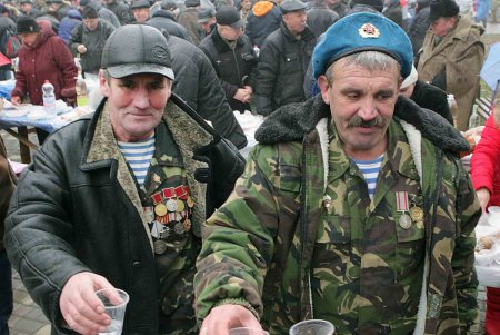 Сегодня в Одессе вспоминали воинов, жизнь отдавших на чужбине (фоторепортаж) 