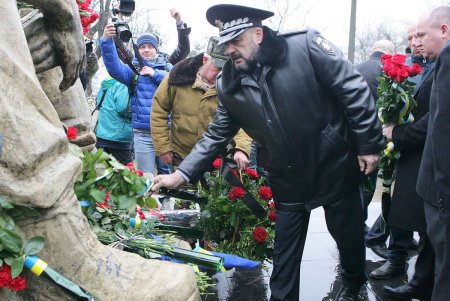 Сегодня в Одессе вспоминали воинов, жизнь отдавших на чужбине (фоторепортаж) 