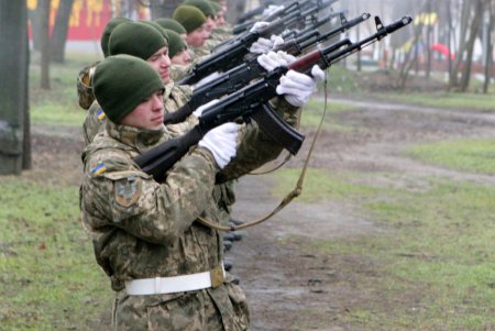 Сегодня в Одессе вспоминали воинов, жизнь отдавших на чужбине (фоторепортаж) 