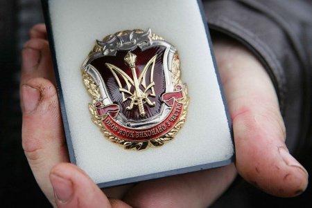 Сегодня в Одессе вспоминали воинов, жизнь отдавших на чужбине (фоторепортаж) 