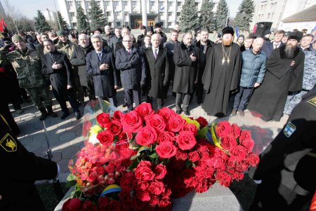 В Одессе почтили память Героев Небесной сотни (фоторепортаж)