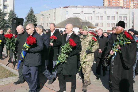 В Одессе почтили память Героев Небесной сотни (фоторепортаж)