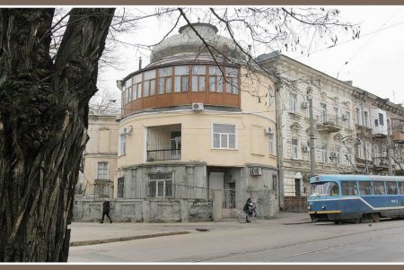 Старопортофранковская с «сородителем» Остапа Бендера и без черты порто-франко (фоторепортаж)