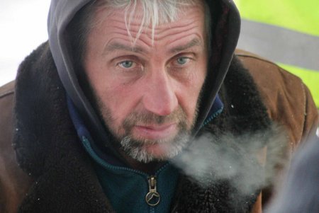 Человечность: в Одессе разворачивают пункты обогрева людей (фоторепортаж)