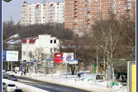 В Одессу весна пришла с морозом и солнцем, но не чудесным днем (фоторепортаж)