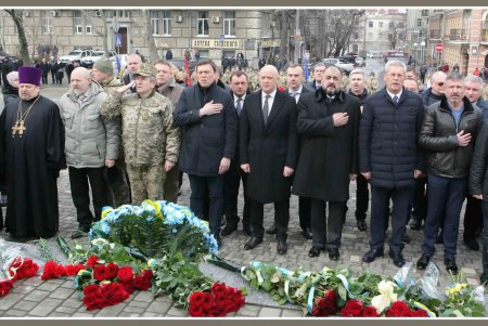 Одесситы отметили годовщину со дня рождения Великого Кобзаря (фоторепортаж)