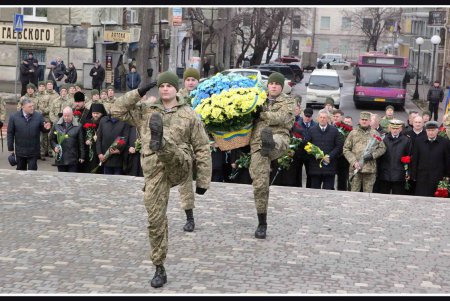 Одесситы отметили годовщину со дня рождения Великого Кобзаря (фоторепортаж)