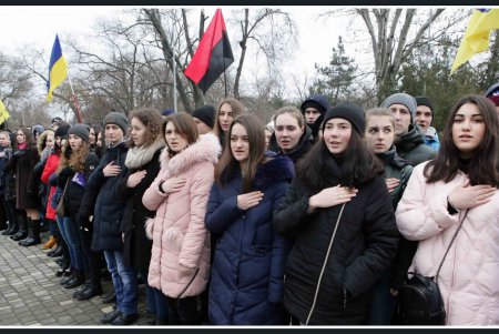 Одесситы отметили годовщину со дня рождения Великого Кобзаря (фоторепортаж)