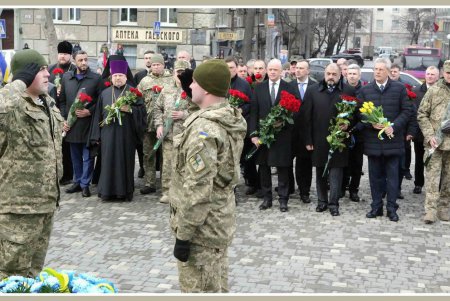 Одесситы отметили годовщину со дня рождения Великого Кобзаря (фоторепортаж)