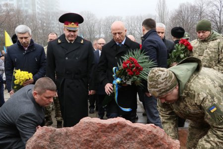 В Одессе отмечают День украинского добровольца (фото)