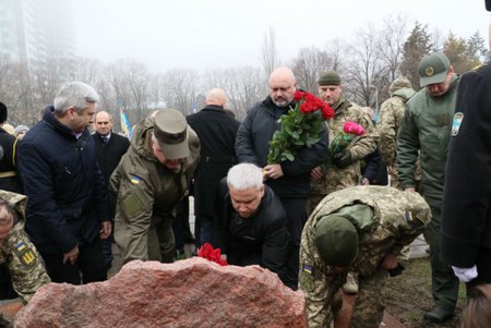 В Одессе отмечают День украинского добровольца (фото)