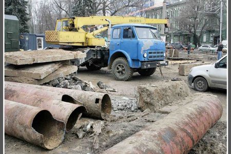 Одесса продолжает большое сражение за тепло даже в отопительный сезон (фоторепортаж)