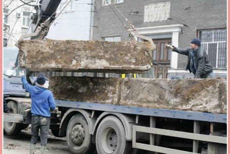 Одесса продолжает большое сражение за тепло даже в отопительный сезон (фоторепортаж)