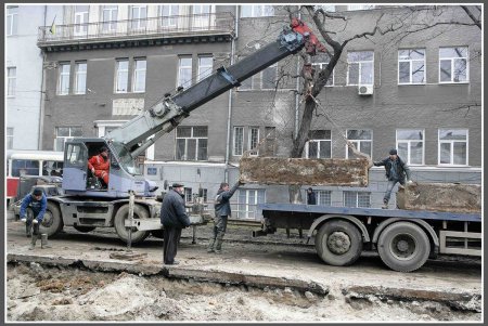 Одесса продолжает большое сражение за тепло даже в отопительный сезон (фоторепортаж)
