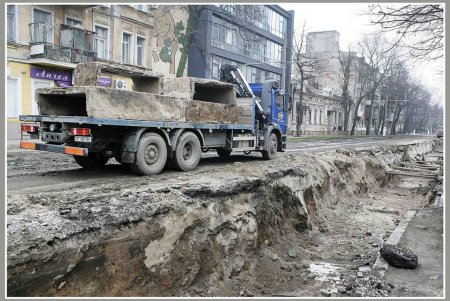 Одесса продолжает большое сражение за тепло даже в отопительный сезон (фоторепортаж)