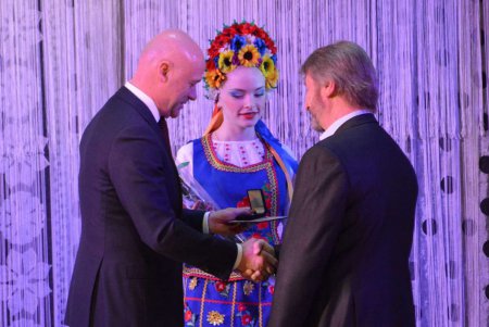 Геннадий Труханов поздравил одесских коммунальщиков с профессиональным праздником (фото)