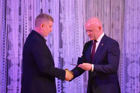 Геннадий Труханов поздравил одесских коммунальщиков с профессиональным праздником (фото)