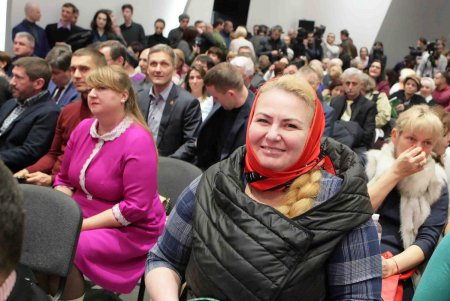Мэр Одессы отчитался перед территориальной громадой о проделанной работе за 2017-й год (фоторепортаж)