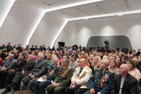 Мэр Одессы отчитался перед территориальной громадой о проделанной работе за 2017-й год (фоторепортаж)
