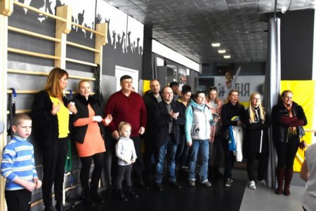 На базе Дворца спорта открыли специализированный центр индивидуальной подготовки фигуристов и хоккеистов (фото)
