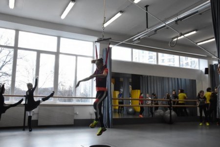 На базе Дворца спорта открыли специализированный центр индивидуальной подготовки фигуристов и хоккеистов (фото)