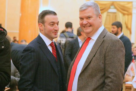 Депутатский корпус городской громады Одессы: работа в зале и в кулуарах (фотофакты)