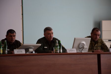 Под Одессой пограничники набираются ума-разума (фото)