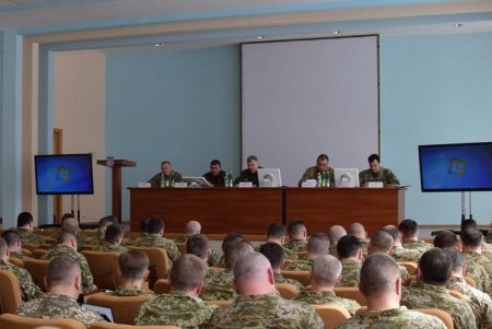 Под Одессой пограничники набираются ума-разума (фото)