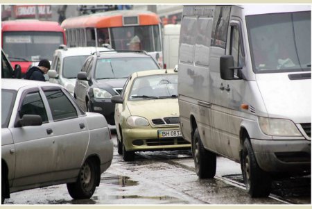Центр Одессы живет со скоростью быстрой черепахи (фоторепортаж) 