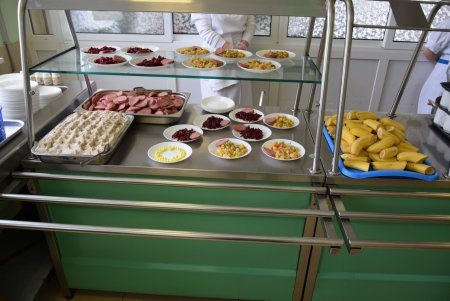 В  НУ «Одесская морская академия» экстренно проверили качество питания (фото)