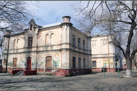 Городское девичье училище вспомнит о своей природной одесской красоте (фоторепортаж)
