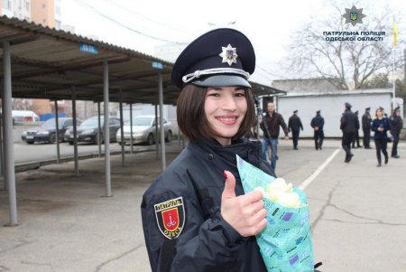 В рядах одесских патрульных молодое пополнение (фото)