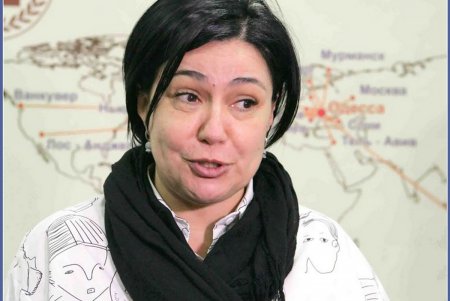 Мастер-КОК представил тонкому ценителю юмора всю гамму своего цвето-вкусового мировосприятия (фоторепортаж)