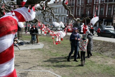 Болгары Одесщины на целый год пообщались с Бабой Мартой (фоторепортаж)