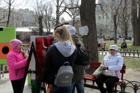 В Одесском Горсаду сегодня стра-а-а-шно смешно (фото)