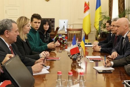Одесса развивает побратимские отношения с Марселем (фото)