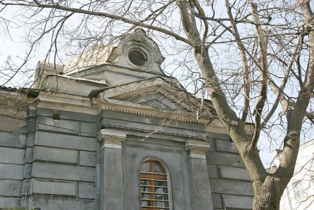 Архитектурная роскошь медицинского университета на пути между прошлым и моргом (печальный фотовзгляд)